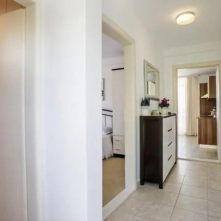 Apartmán Family-friendly With Swimming Pool - Split - 7539 Podstrana